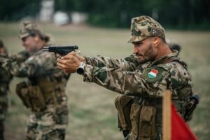 "Szeretem, megvédem!" mottóval indított toborzókampányt a Magyar Honvédség